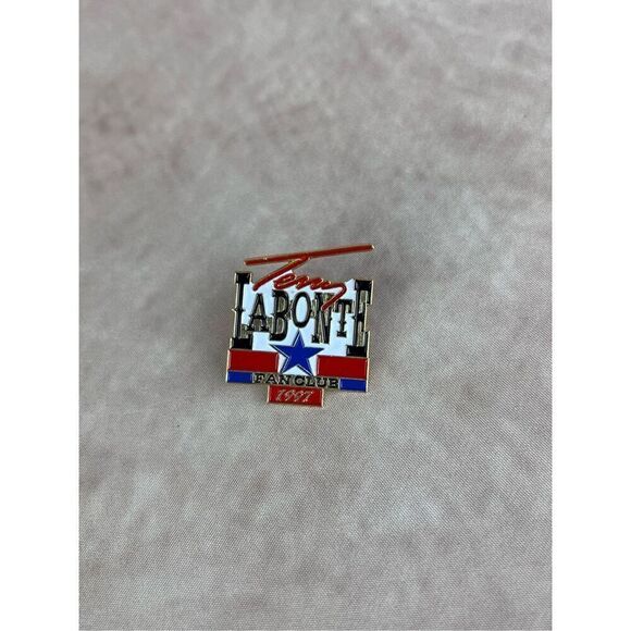 Vtg 1997 Terry Labonte Fan Club Kellogg’s Racing NASCAR Lapel Hat Pin Ice Man - Picture 1 of 4
